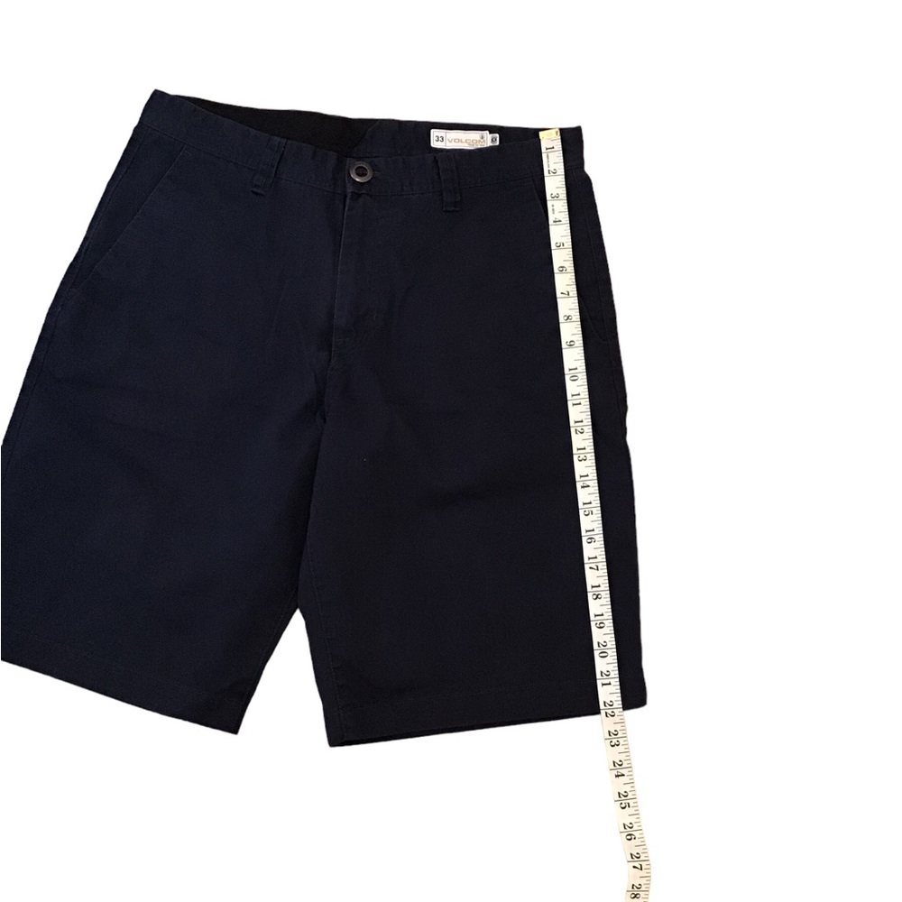 Volcom Shorts. Size 33. - image 5